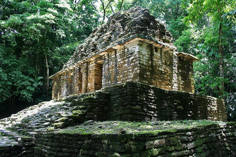 temple jungle amazonienne