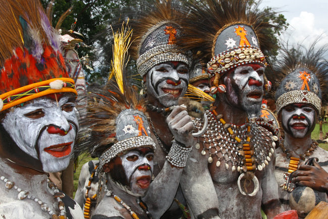 Papous-au-goroka-show-culture--166a81T650