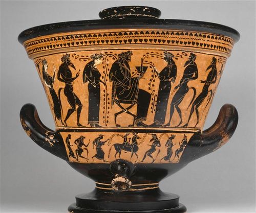 Dionysos-et-son-thiase-cratère-à-figure-noire.-Vers-520-510-av-J.-C.Paris-musée-du-Louvre