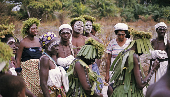 Www.auletch.com.tradition-et-legendes-au-coeur-des-rites-et-traditions-du-peuple-maka