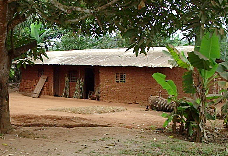 Maka_house_in_Cameroon